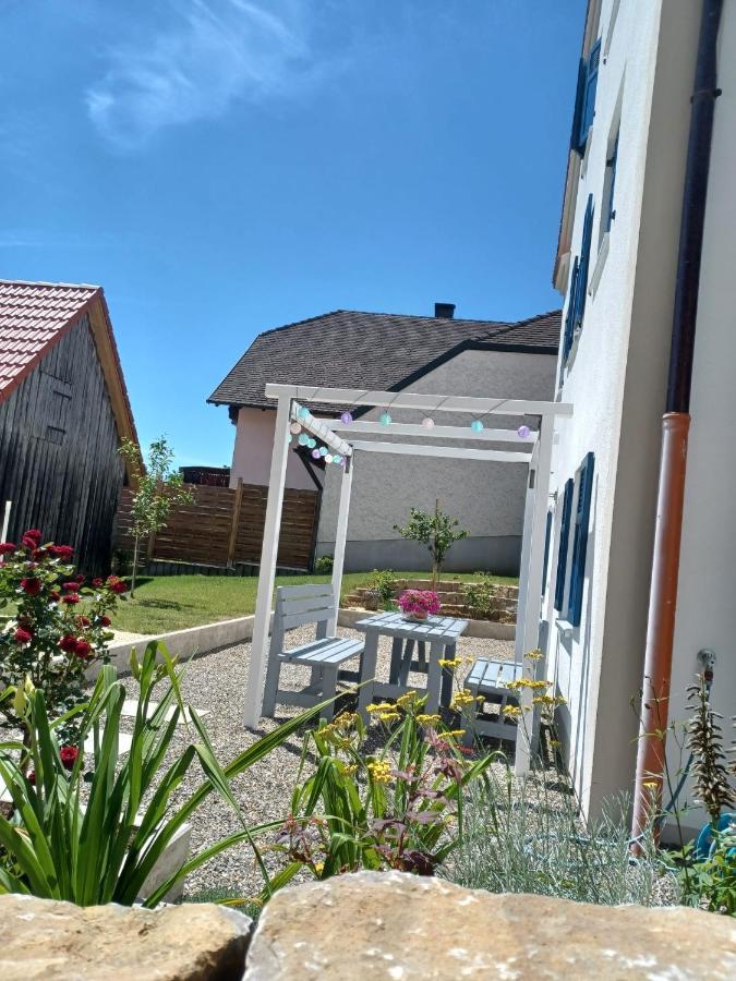Im Stueble Apartment Koetz Bagian luar foto